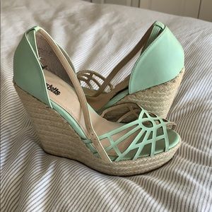 Mint Wedges